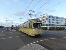 Tw 2501 (Bj 1956) auf der Theodorstr Ecke Zum Gut Heiligendonk