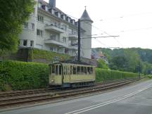 Tw 954 (Bj 1928) zwischen Düsseldorf und Ratingen