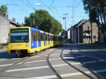 Karnaper Str Ecke Alte Landstr - mit verschlungener Einfahrt in die Wendeanlage (hinten rechts)