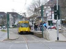 Holsterhauser Pl mit 4-Schienengleis: rechts und links Meterspur, gerade Normalspur