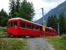 Tw 44 (Bj 1954) mit Bw 51 oberhalb von Chamonix Mont Blanc