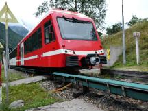 unterbrochene Stromschiene am Überweg am Hp La Joux