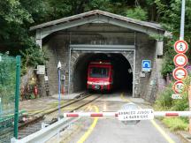 Montets-Tunnel (kombinierter Auto-/Eisenbahntunnel) zw. Montroc-le-Planet und Le Buet