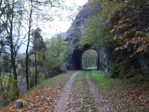 Tunnel S. Giovanni (13 m) zwischen Soazza und Mesocco