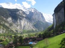 Ausblick auf den Staubbachfall oberhalb von Lauterbrunnen