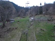 Während der Fahrt immer wieder Reste der Trasse der ex Standseilbahn erkennbar