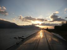 Sonnenuntergang am Turnagain Arm (nordöstlicher Teil des Cook Inlet)