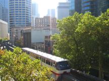 Ausblick auf Monorail vom Parkhaus Westin Building